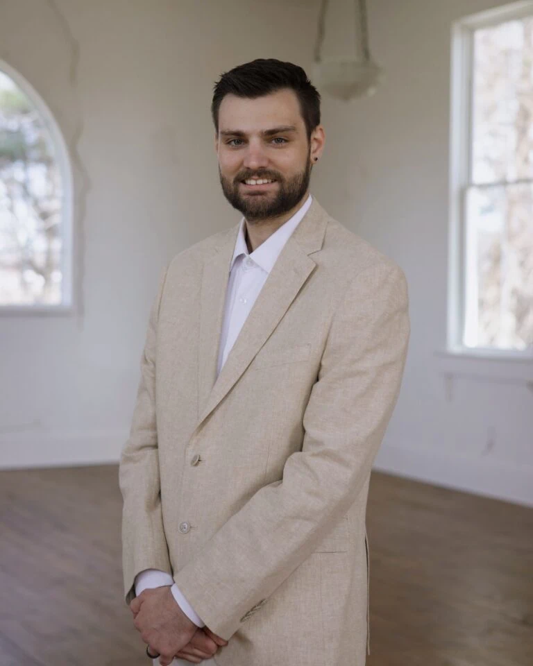 Shane Gardner Headshot